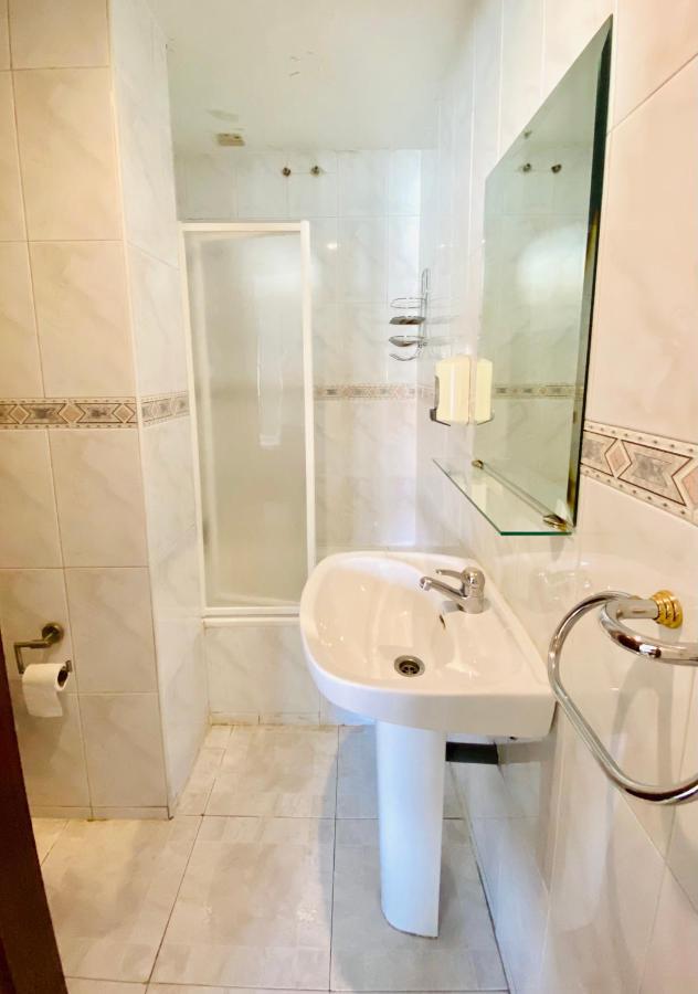 לאון Hostal Sol Naciente מראה חיצוני תמונה